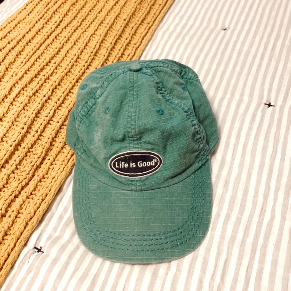 Vintage life is good hat
